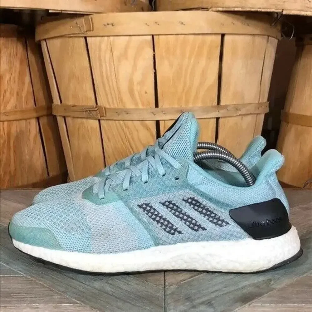Adidas UltraBoost ST Parley Aqua White AC8207 Running Shoes Womens Size 9.5